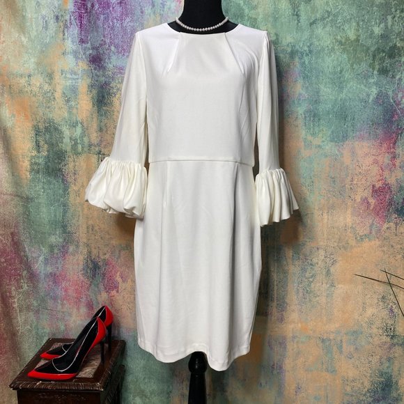 Alexia Admor Dresses & Skirts - NWT📌 Alexia Admor Elegant Dress w/ Trumpet Sleeve
